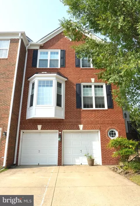 15012 Danube Way, Haymarket, VA 20169