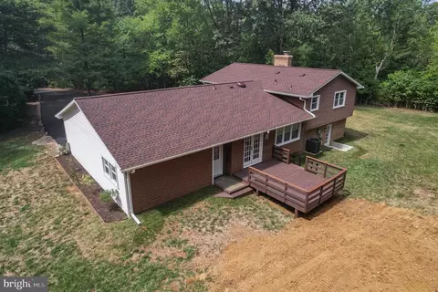 Exterior - 7821 Cerro Gordo, Gainesville, VA 20155 photo 6 of 6