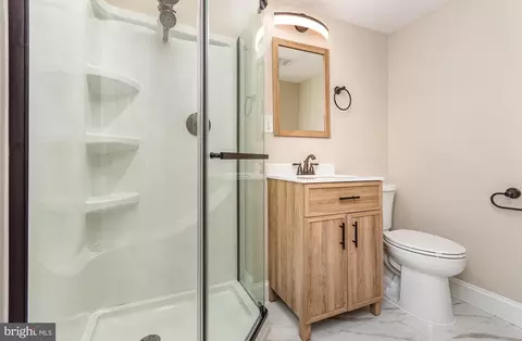 Bath - 7821 Cerro Gordo, Gainesville, VA 20155 photo 2 of 2
