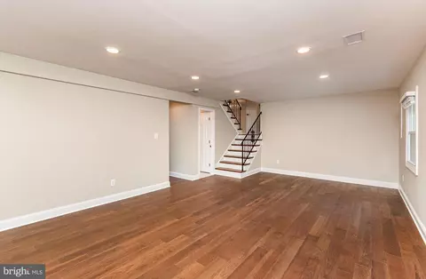 Living - 7821 Cerro Gordo, Gainesville, VA 20155 photo 6 of 7