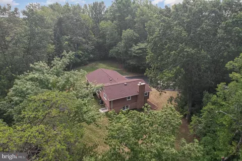 View/Area - 7821 Cerro Gordo, Gainesville, VA 20155 photo 2 of 5