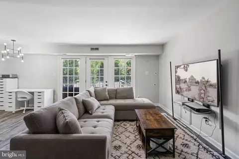 12701 Gordon Blvd #14, Woodbridge, VA 22192