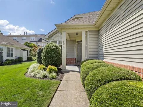 7014 Walnut Hill Dr, Gainesville, VA 20155 photo 4