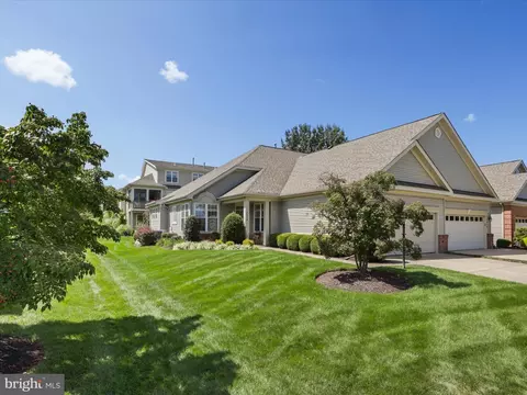 7014 Walnut Hill Dr, Gainesville, VA 20155 photo 3