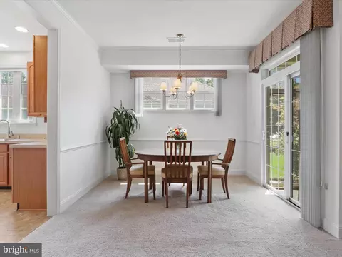 7014 Walnut Hill Dr, Gainesville, VA 20155 photo 12