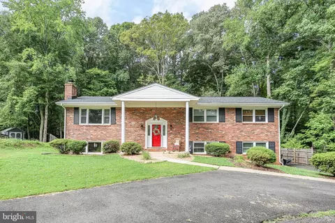 18412 Cedar Dr, Triangle, VA 22172 photo 28