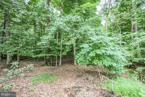 18412 Cedar Dr, Triangle, VA 22172 photo 30