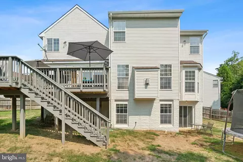 Exterior - 3725 Katie Pl, Triangle, VA 22172 photo 8 of 8