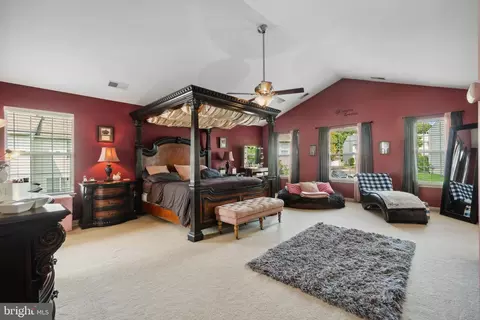 Bedroom - 3725 Katie Pl, Triangle, VA 22172 photo 1 of 10
