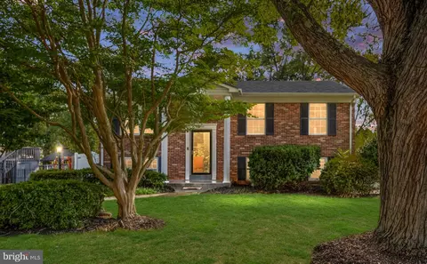13480 Photo Dr, Woodbridge, VA 22193