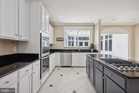 2877 Nicely Ct, Dumfries, VA 22026 photo 18