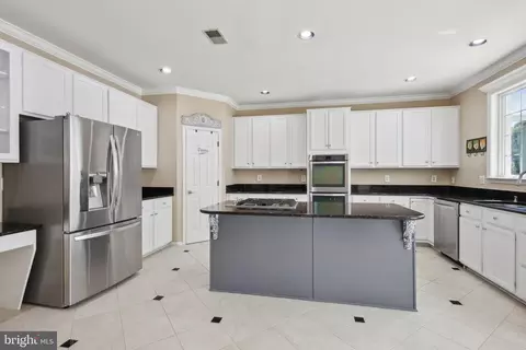 2877 Nicely Ct, Dumfries, VA 22026 photo 14