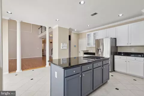 2877 Nicely Ct, Dumfries, VA 22026 photo 19