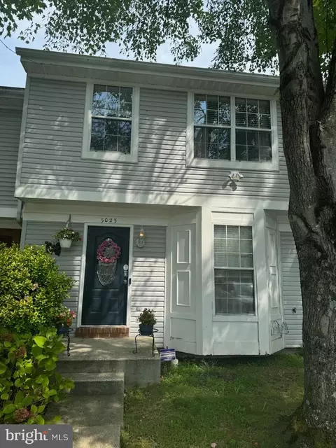 5025 Buena Vista Dr, Montclair, VA 22025