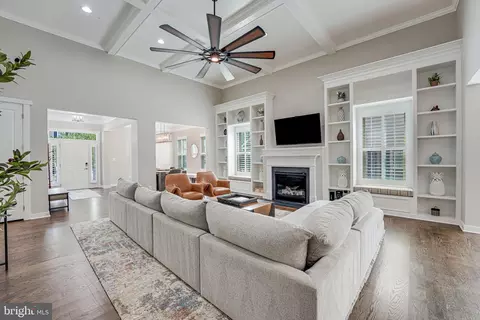 17072 Silver Arrow Dr, Dumfries, VA 22026
