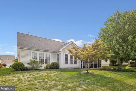 Exterior - 13017 Triple Crown Loop, Gainesville, VA 20155 photo 5 of 11