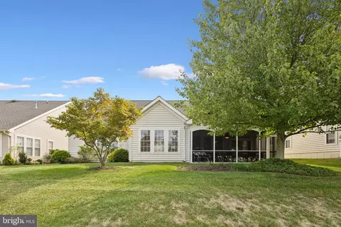 Exterior - 13017 Triple Crown Loop, Gainesville, VA 20155 photo 6 of 11