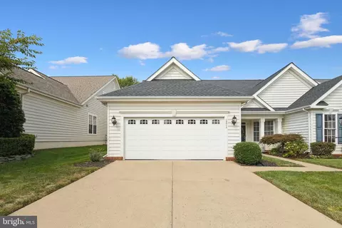 Exterior - 13017 Triple Crown Loop, Gainesville, VA 20155 photo 4 of 11