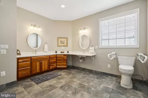 Bath - 13017 Triple Crown Loop, Gainesville, VA 20155 photo 2 of 2