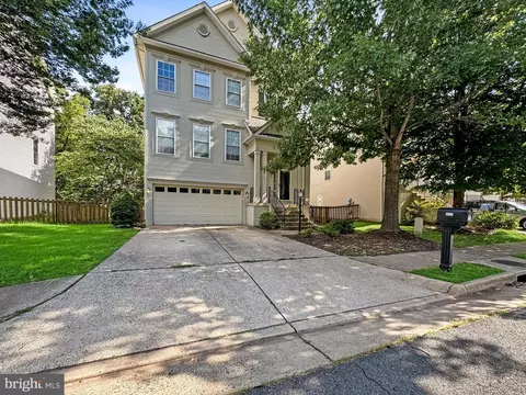 Exterior - 8617 Webster Tavern Way, Manassas, VA 20109 photo 6 of 6