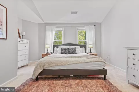 Bedroom - 12941 Champlain Dr, Manassas, VA 20112 photo 2 of 6