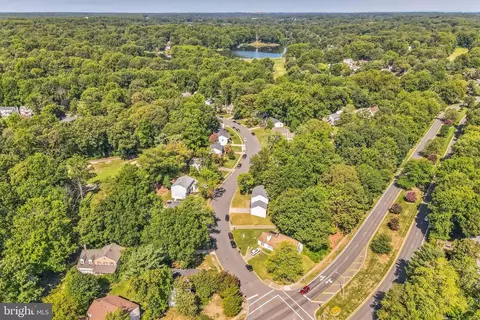 View/Area - 4203 Avon Dr, Dumfries, VA 22025 photo 6 of 8