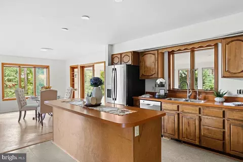 8403 Aubrey Dr, Manassas, VA 20111 photo 11