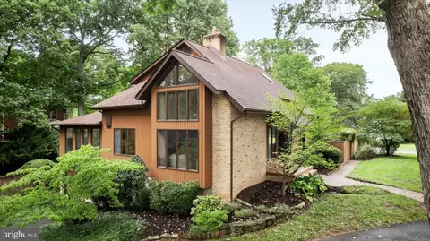 8403 Aubrey Dr, Manassas, VA 20111 photo 4