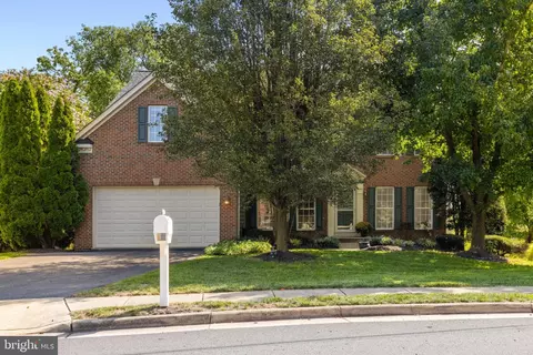 6763 Fayette St, Haymarket, VA 20169