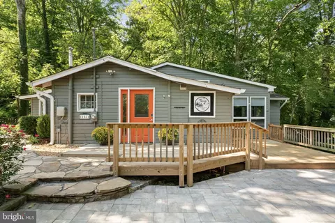 11571 Purse Dr, Manassas, VA 20112