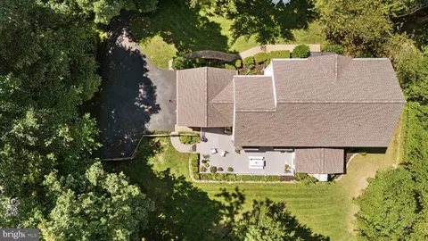 View/Area - 12017 Bridle Post Pl, Manassas, VA 20112 photo 2 of 3