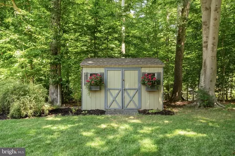 Exterior - 12017 Bridle Post Pl, Manassas, VA 20112 photo 13 of 21