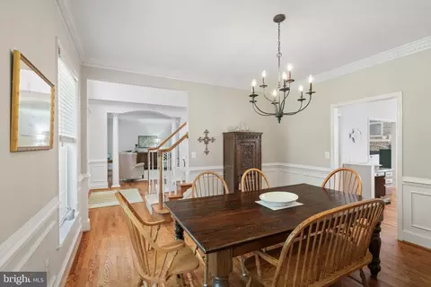 Dining - 12017 Bridle Post Pl, Manassas, VA 20112 photo 2 of 3