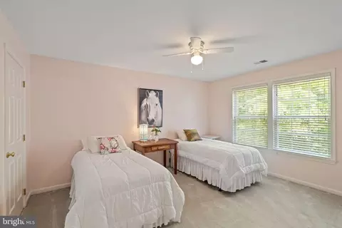 Bedroom - 12017 Bridle Post Pl, Manassas, VA 20112 photo 4 of 8
