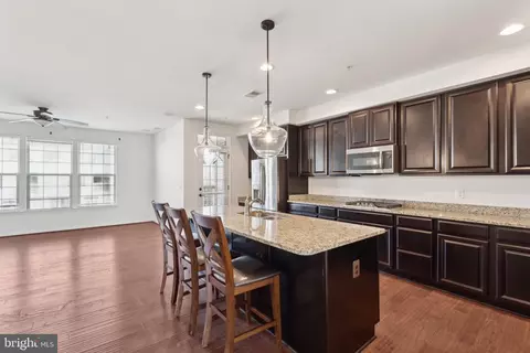 7885 Culloden Crest Ln, Gainesville, VA 20155 photo 14