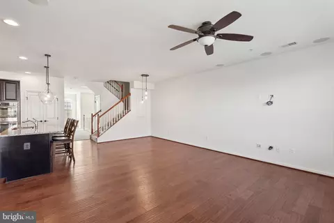 7885 Culloden Crest Ln, Gainesville, VA 20155 photo 16