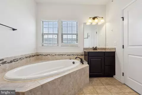 7885 Culloden Crest Ln, Gainesville, VA 20155 photo 29