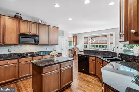 14113 Murphy Ter, Gainesville, VA 20155 photo 15