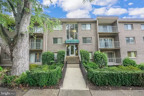 1600 Renate Dr #204, Woodbridge, VA 22192