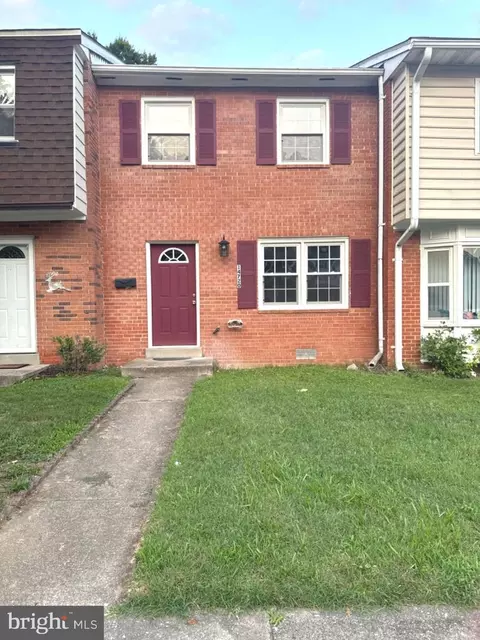 14720 Barksdale St, Woodbridge, VA 22193