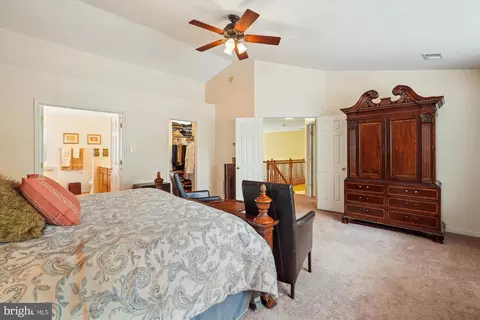 Bedroom - 15500 Allaire Dr, Gainesville, VA 20155 photo 2 of 5