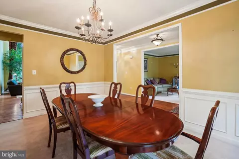 Dining - 15500 Allaire Dr, Gainesville, VA 20155 photo 2 of 3