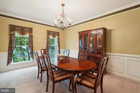Dining - 15500 Allaire Dr, Gainesville, VA 20155 photo 1 of 3