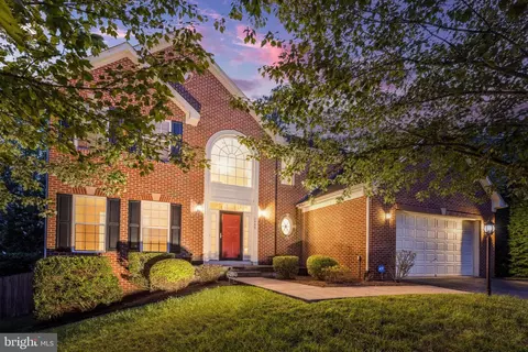 7955 Priya Ct, Manassas, VA 20111