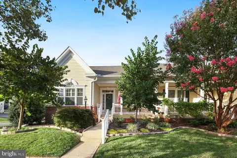 9531 Fintry St, Bristow, VA 20136