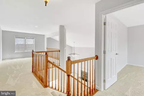 Entry Way - 13266 Fieldstone Way, Gainesville, VA 20155 photo 6 of 8