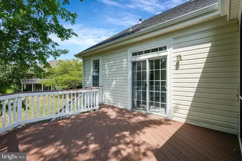 Exterior - 13266 Fieldstone Way, Gainesville, VA 20155 photo 6 of 15