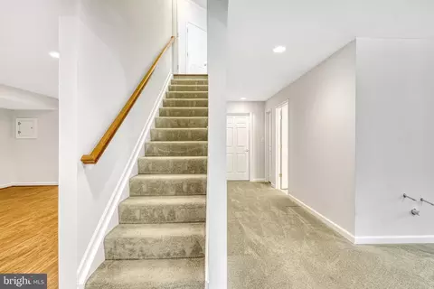 Entry Way - 13266 Fieldstone Way, Gainesville, VA 20155 photo 8 of 8