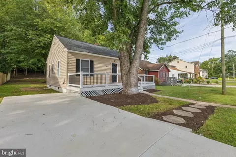 4011 White Haven Dr, Dumfries, VA 22026 photo 3