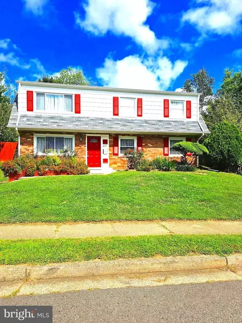 4419 Hendricks Dr, Woodbridge, VA 22193